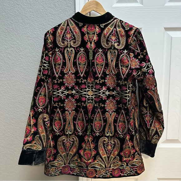 Soft Surroundings Embroidered Velvet Jacket Size Medium - Picture 7 of 7